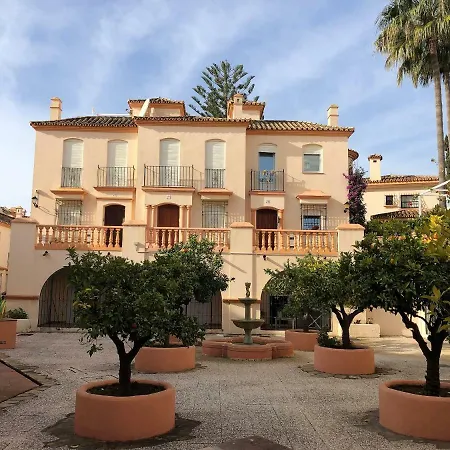 Seafront Semesterbostad Estepona